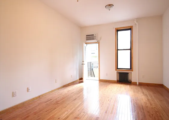 Rented by Keller Williams NYC | media 18
