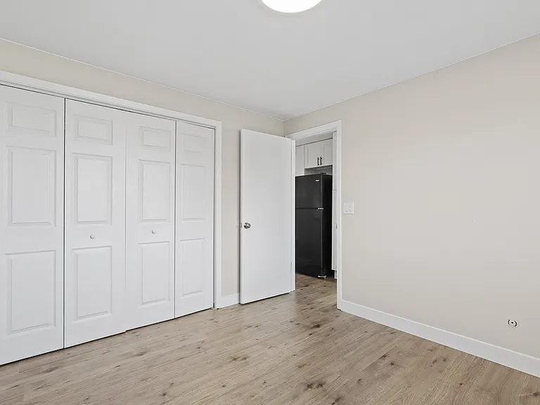 Fox Street Apartments — Photo 10