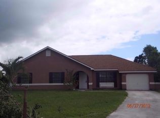 2134 SE Shipping Rd, Port Saint Lucie, FL 34952