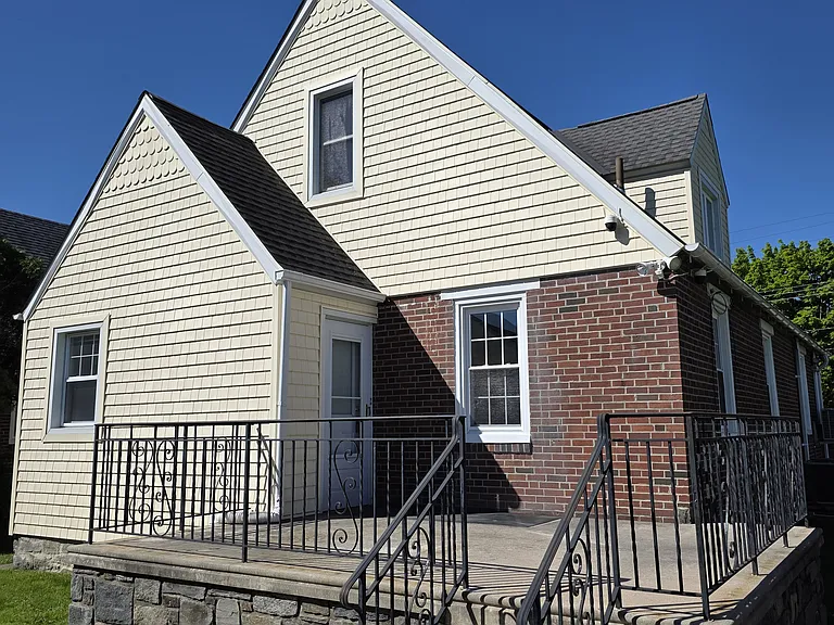 605 S Eagle Rd — Photo 23