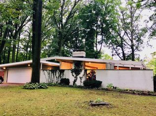 5325 Chickasaw Trl, Flushing, MI 48433