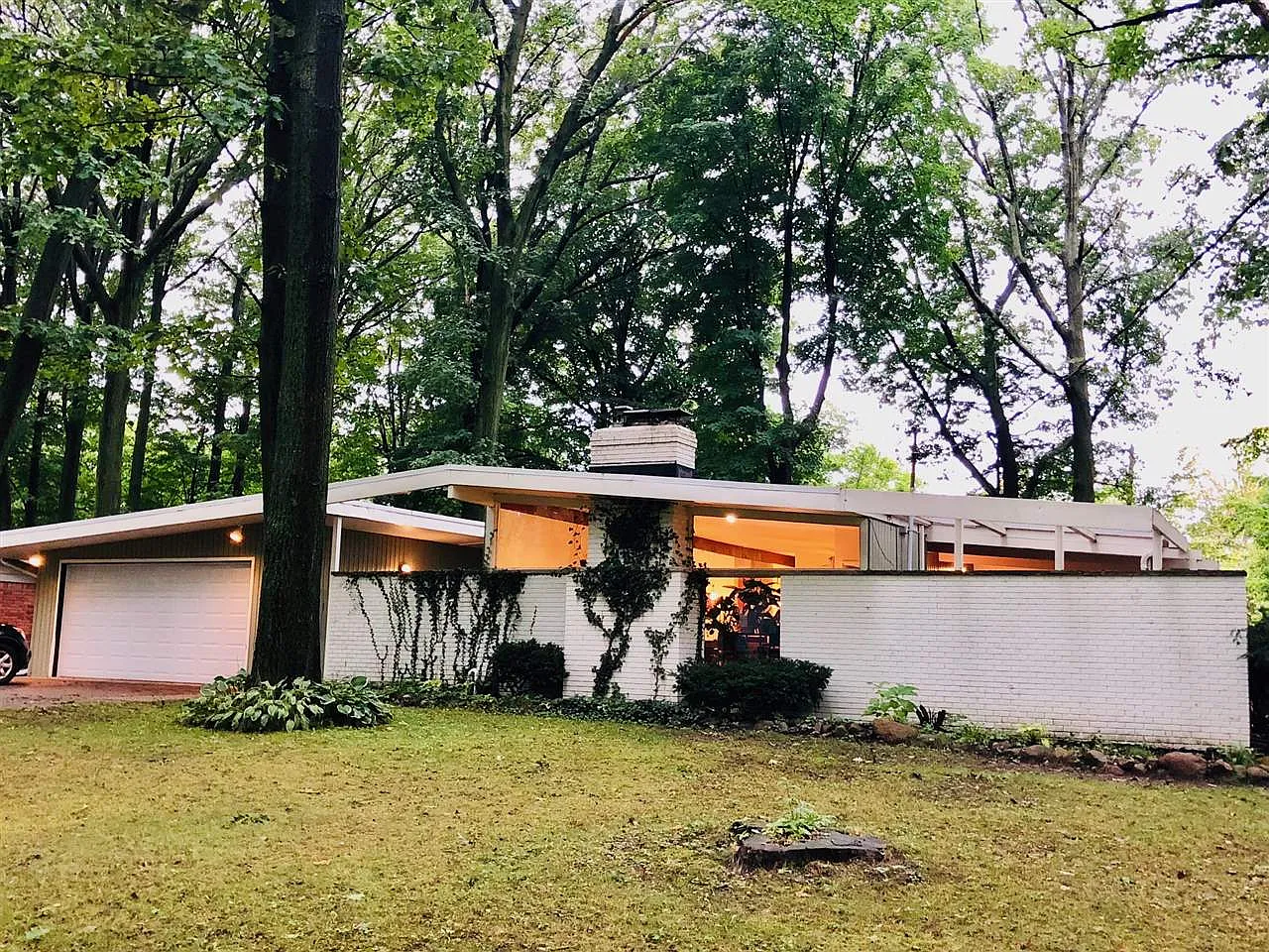 5325 Chickasaw Trl photo 1