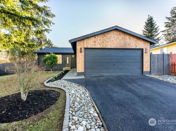 11721 SE 255th Place, Kent, WA 98030