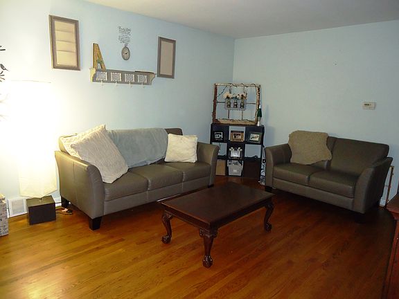 3rd image of 11309 S Talman Ave