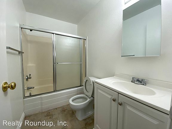 4th image of 2826 Chelmsford Way #2826