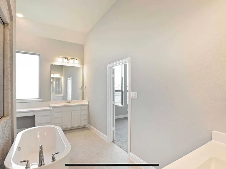 7013 Cross Point Ln — Photo 47