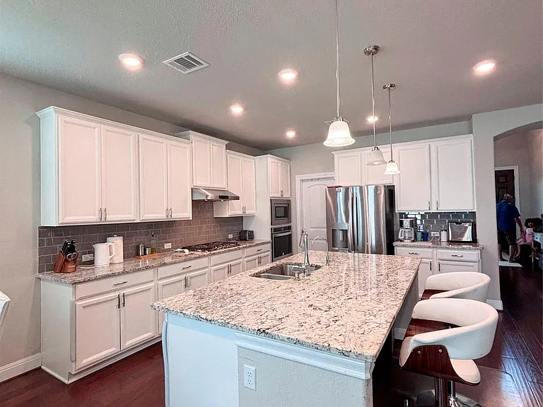 5408 La Canada Way — Photo 10