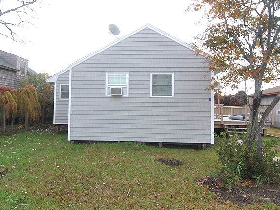 2nd image of 7 Cayuga St