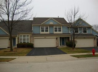 4784 Amber Cir, Hoffman Estates, IL 60192