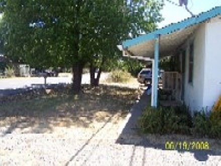 2nd image of 524 Grand Ave