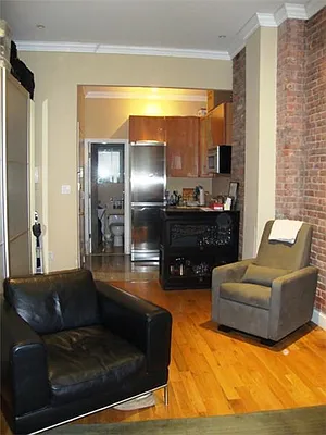 Rented by Mark David | media 22