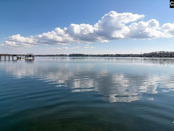 3rd image of 510 Yachting Rd