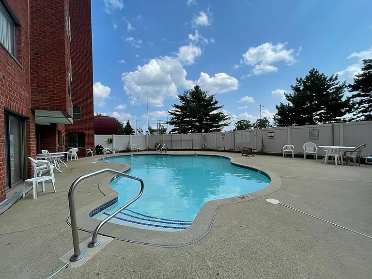 30 Revere Beach Pkwy #802 — Photo 15