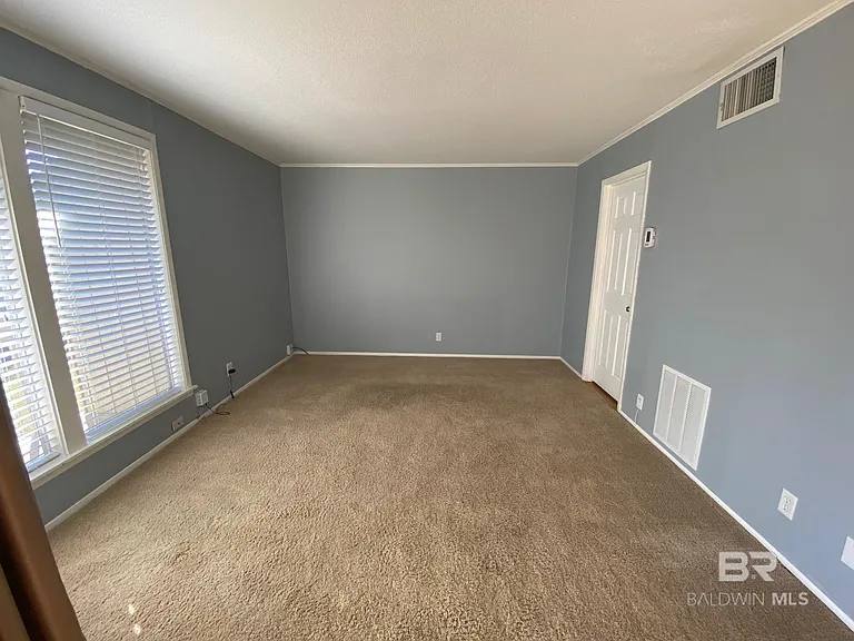 2055 Seacliff Dr N #2055 — Photo 12