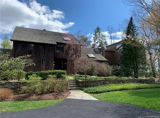 121 Davis Hill Rd, Weston, CT 06883