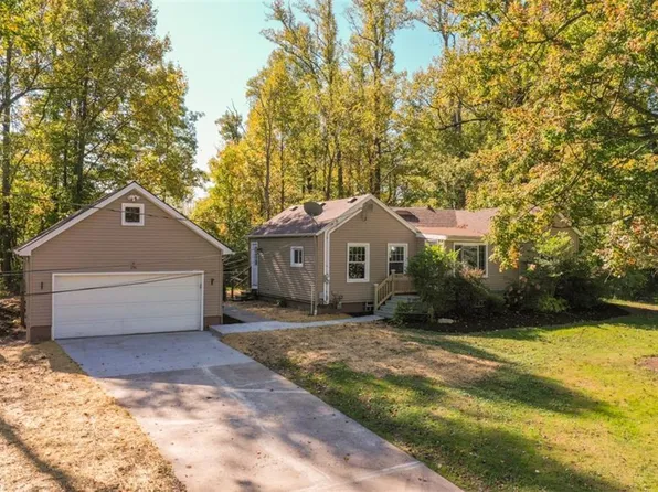154 May Ave, Northfield, OH 44067