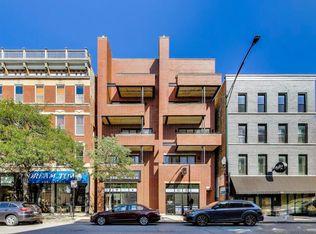1332 W Madison St APT 4E, Chicago, IL 60607