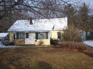 44 Dewberry Dr, Rochester, NY 14622