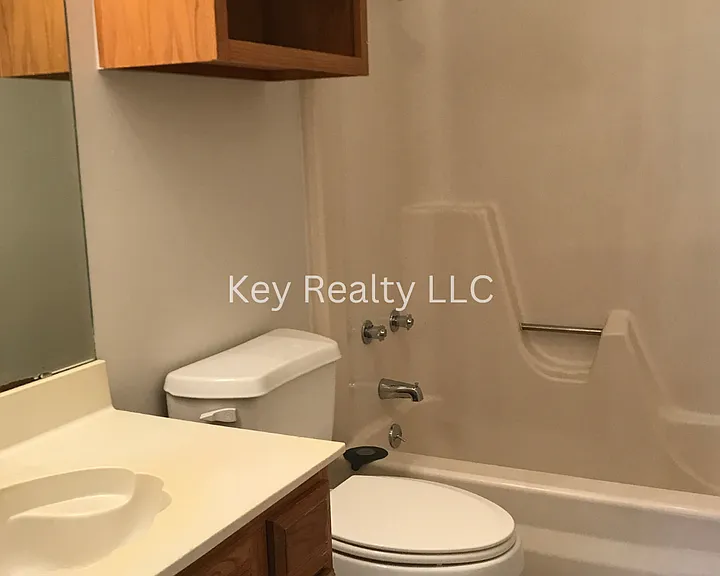 999 Bayou Trace Dr — Photo 9