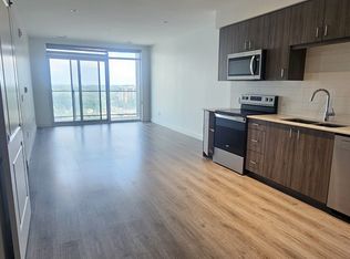 15 Glebe St #1905, Cambridge, ON N1S0C3