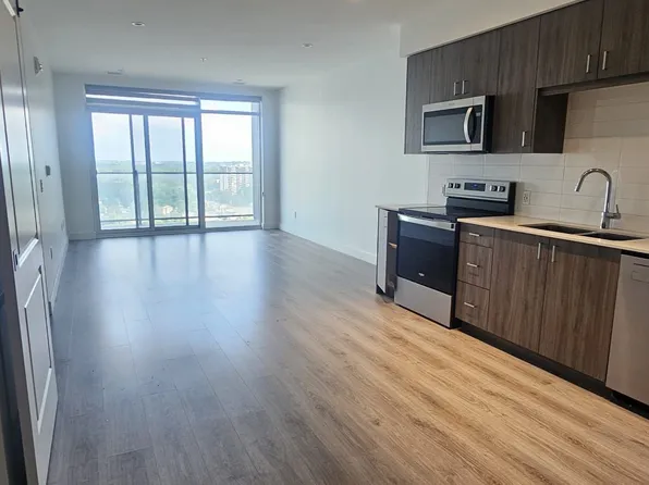 15 Glebe St, Cambridge, ON