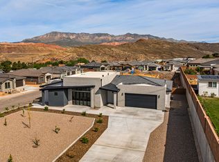 156 N 3670 W, Hurricane, UT 84737