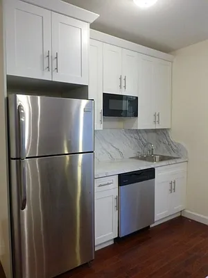 Rented by Bohemia Realty Group | media 17