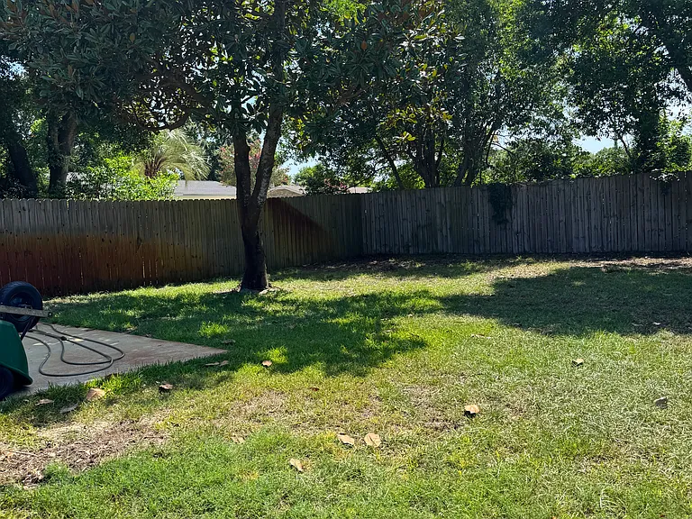 3393 Green Briar Cir #B — Photo 6