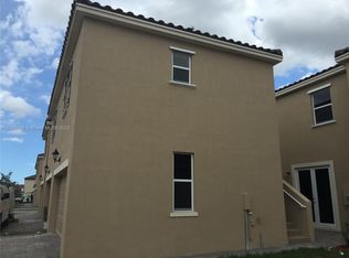 17091 SW 96th St, Miami, FL 33196