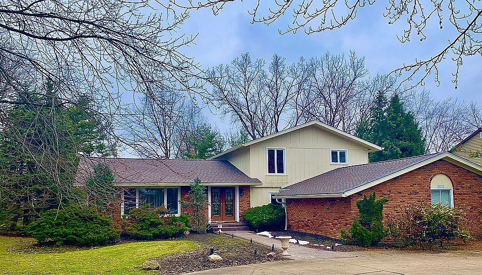 1st image of 25815 Shaker Blvd