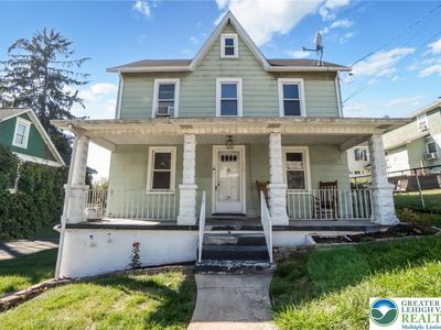 514 S New St, Nazareth, PA, 18064