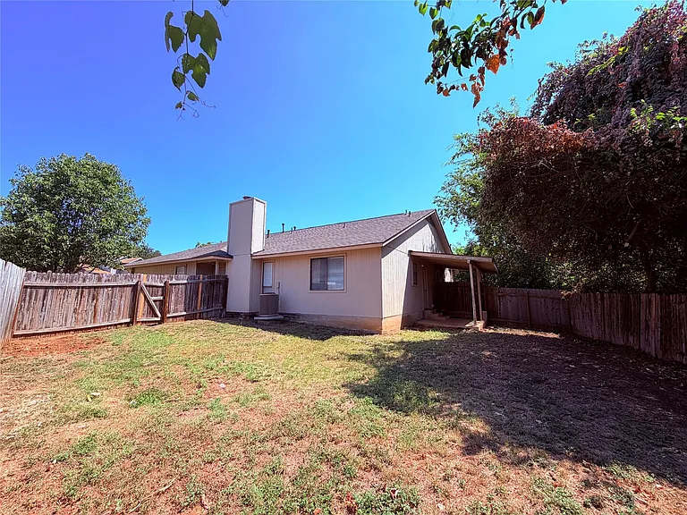 2301 Whitlow Cv — Photo 31