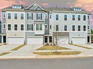 5952 Dunzo Dr, Raleigh, NC 27617