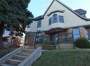 105 E 30th St, Kansas City, MO 64108