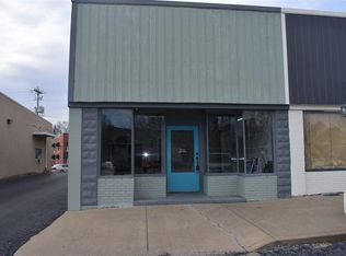 113 S Main St, Medina, TN 38355