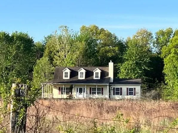 2615 Moler Rd, Goshen, OH 45122