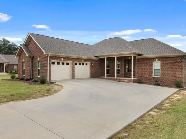 123 Oldenburg Dr, Killen, AL 35645