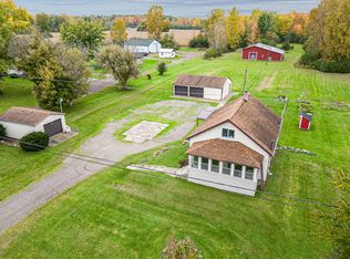 4154 W Carpenter Rd, Flint, MI 48504