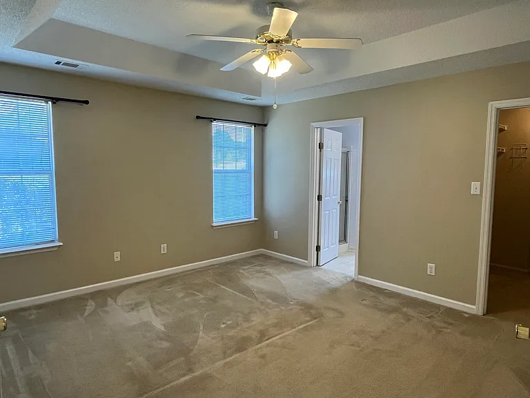 444 Madison St — Photo 16