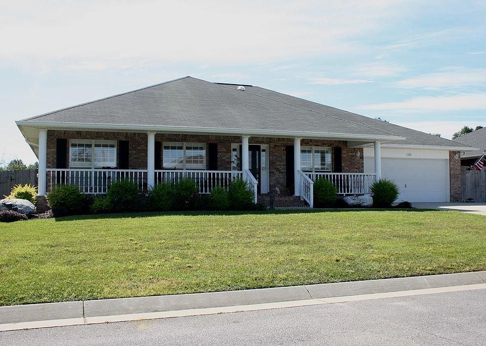 1st image of 5126 English Oak Dr