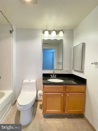 880 N Pollard St #605 — Photo 12