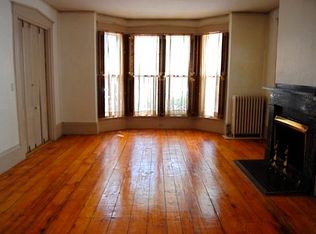 1 Garden St #1, Newburyport, MA 01950