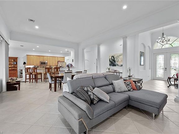 4th image of 8452 Laurel Lakes BLVD