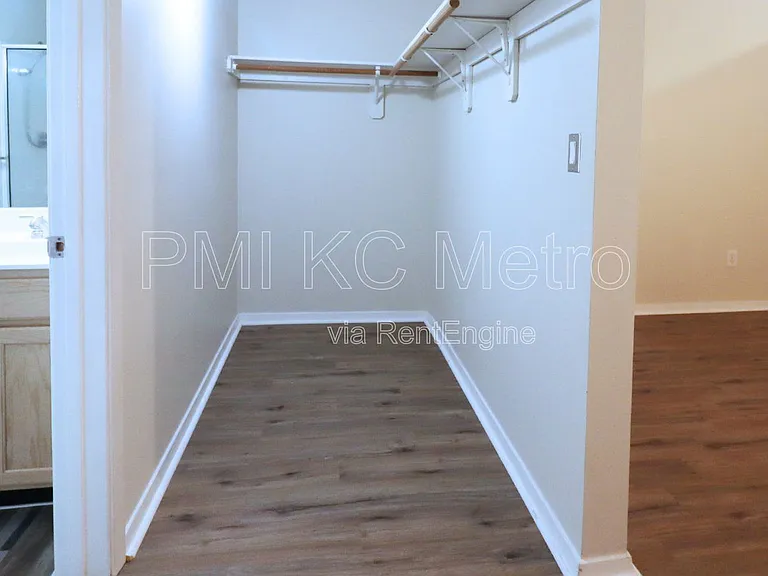 200 Main St #310 — Photo 26