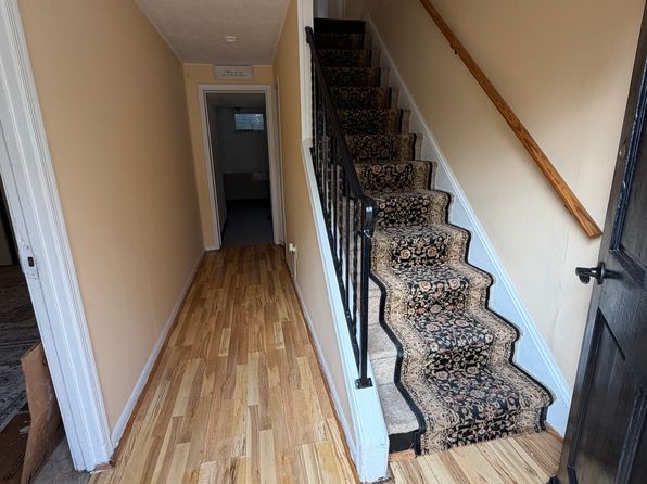 2794 Patrick Henry Dr