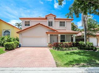 10872 NW 58th Ter, Doral, FL 33178