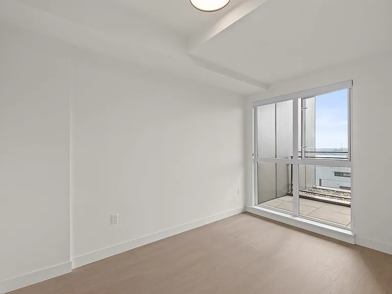 422 E 3rd St #553 — Photo 10