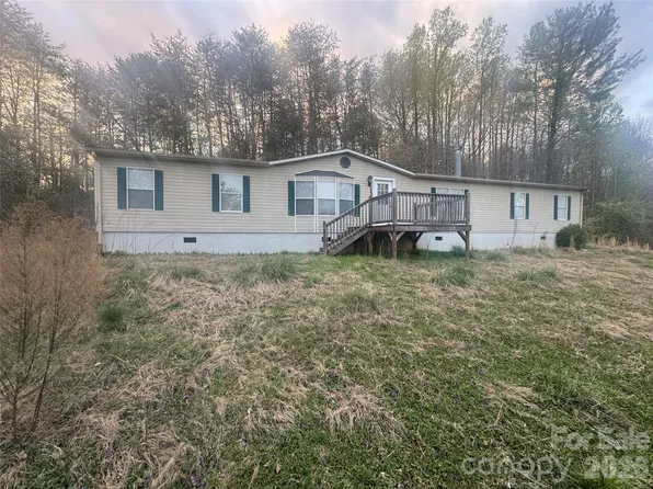 819 Milton Ave SW, Valdese, NC 28690