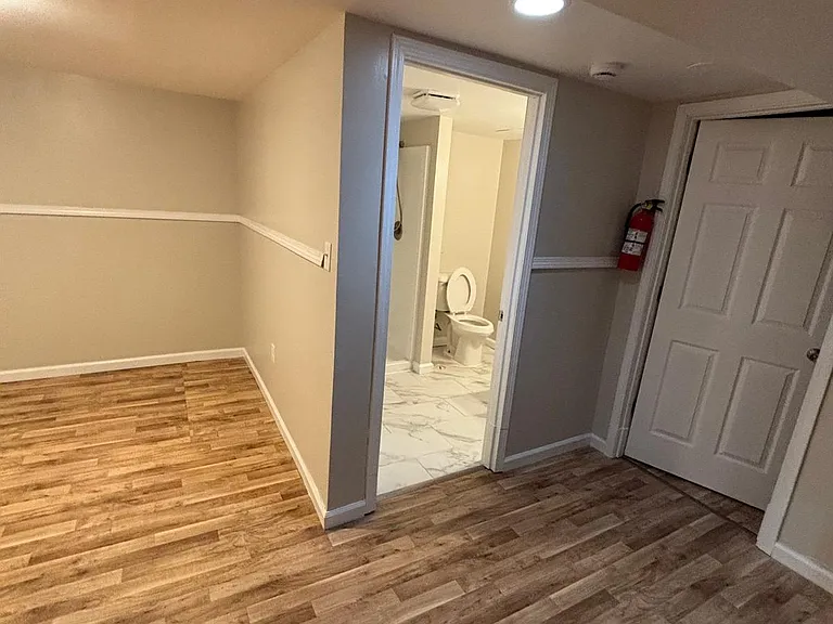 5931 Roosevelt Pl — Photo 22