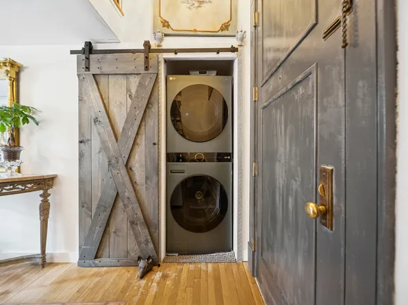 240 Centre Street image 13 of 20